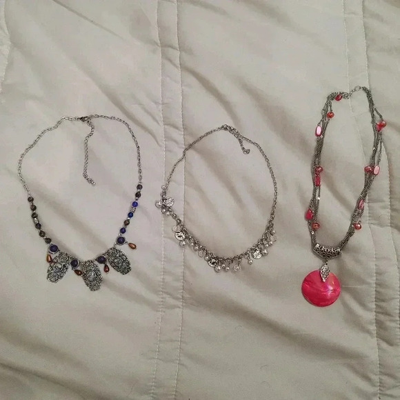 #39 set of 3 necklaces shell beaded pearl dangle filigree pendant - Picture 1 of 4